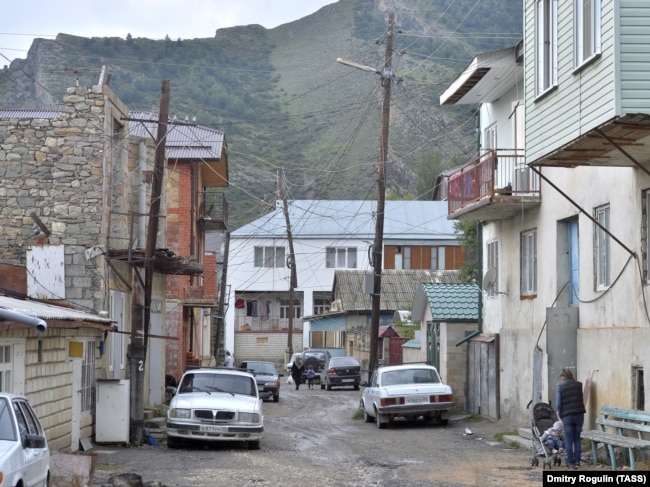 Улица в одном из сел Гунибского района Дагестана