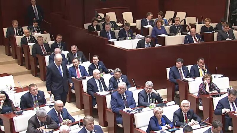 Татарстан парламентының яңа регламентында комитет рәисенә өстәмә хокук бирелә