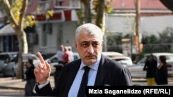 მამუკა ხაზარაძე