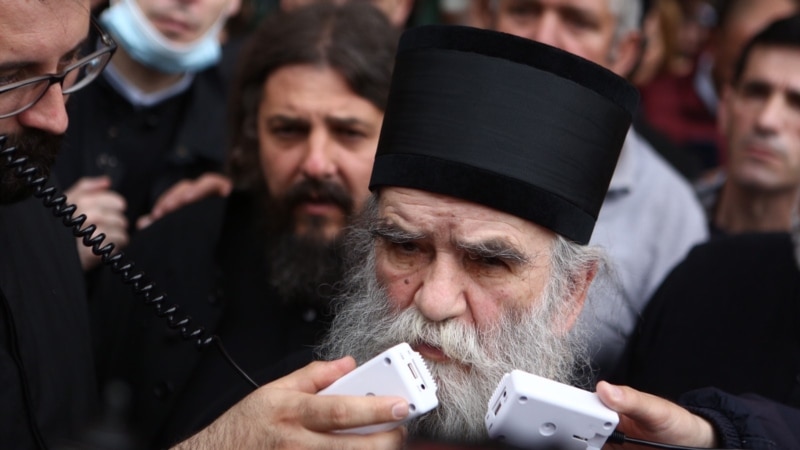 Amfilohije pozvao birače da na izborima glasaju protiv vlasti u Crnoj Gori