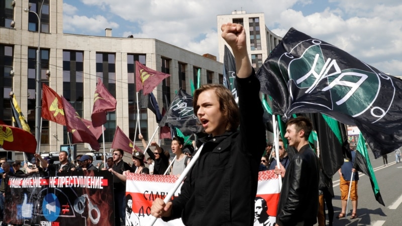 Москвадагы “Эркин интернет үчүн” митингинде 30дай адам кармалды