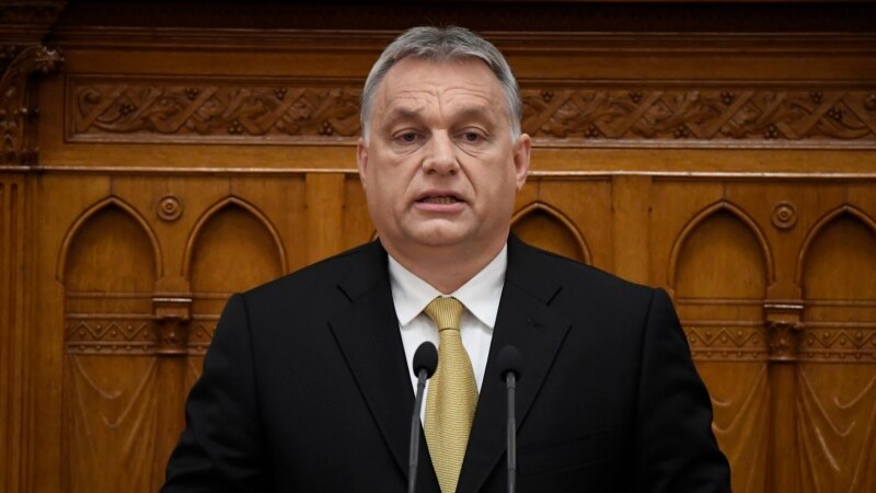 Orban bën thirrje për forcimin e kufirit hungarez