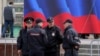 Жилье и слава для крымских полицейских