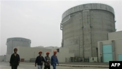 نیروگاه اتمی کین شان چین .دولت چين اعلام کرده است در نظر دارد تا سال ۲۰۲۰ ميلادی بيست و هشت راکتور هسته ای جديد در اين کشور احداث نمايد