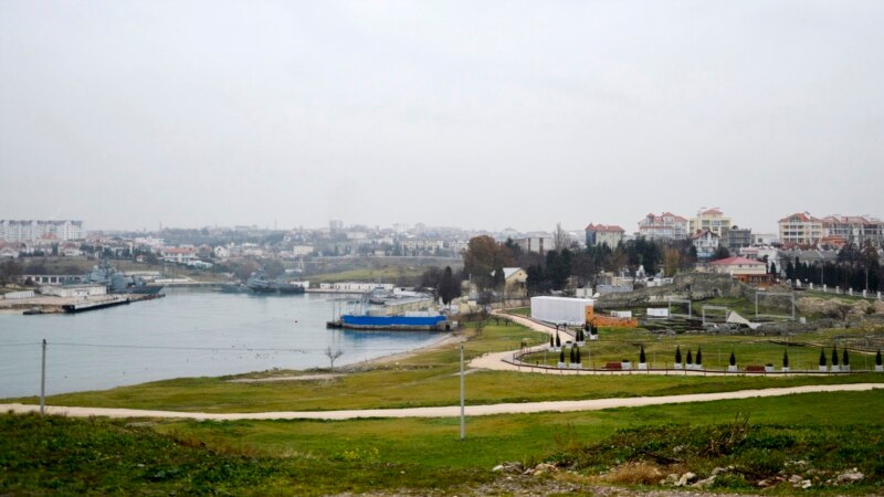 Севастополь: в бухте возле Херсонеса произошел разлив топлива – СМИ