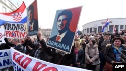 Prosvjednici premijera Hrvatske doživljavaju kao briselskoga slugu