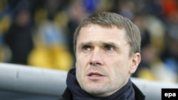Реброва називали одним з претендентів на посаду головного тренера національної збірної з футболу