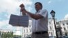 Tatarstan -- Kazan -- Residents of urban villages bring heavy message for a mayor Ilsur Metshin -- 11Jun2019