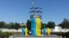 Пам’ятник захисникам: міні-копію вежі ДАПу відкрили на Одещині у День Незалежності
