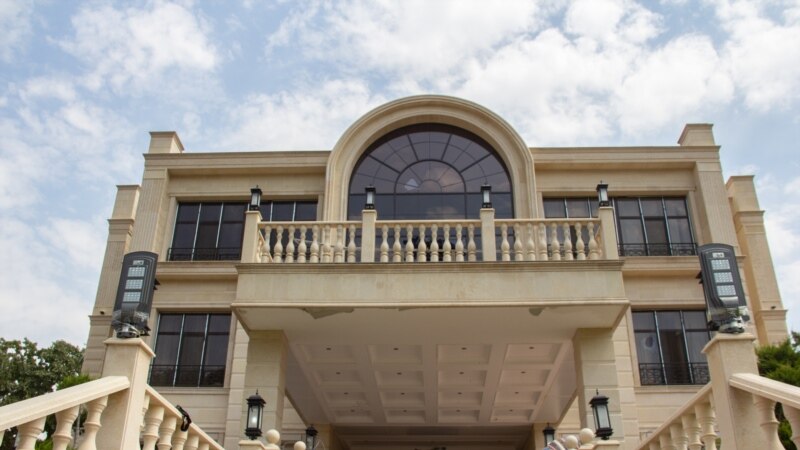 Бывшую резиденцию Атамбаева планируют отдать под дом престарелых