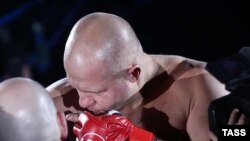Легендарный российский боец смешанных единоборств Фёдор Емельяненко.