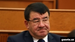 Uzbekistan - mayor of Surxondaryo region Tora Bobolov