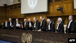 Судьи Международного суда в Гааге.