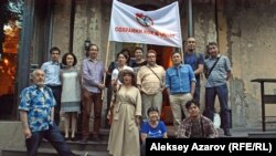 Экоактивисты движения «Защитим Кок-Жайляу» после завершения дискуссии по альтернативному проекту. Алматы, 25 июня 2019 года.