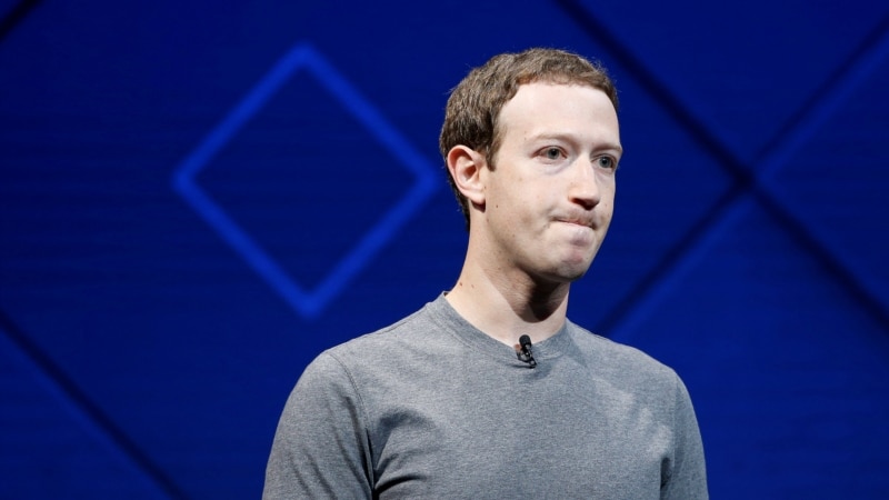 Facebook ndryshon rregullat për reklamat politike