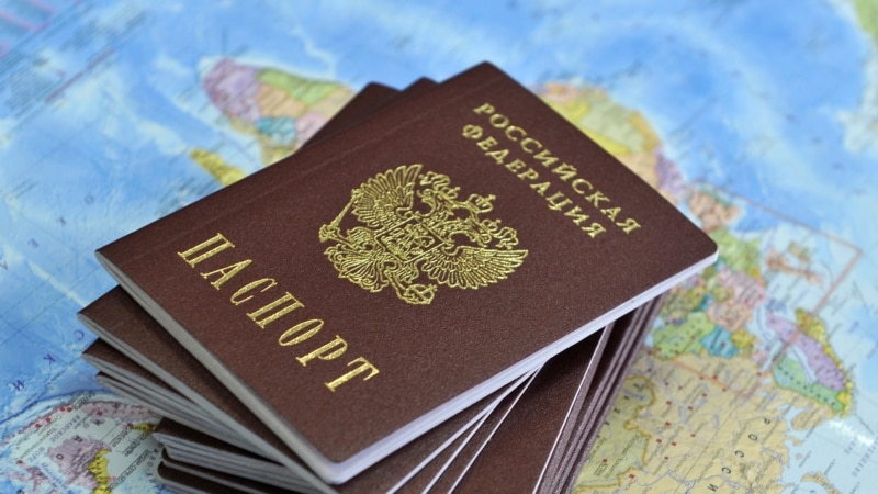 РФ намерена выдавать гражданство крымчанам, которые родились на полуострове до аннексии  