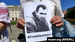 Акції на підтримку Олега Сенцова відбуваються по всьому світу