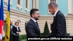Президент України Володимир Зеленський і прем'єр Чехії Андрей Бабіш на зустрічі в Києві, 19 листопада 2019 року