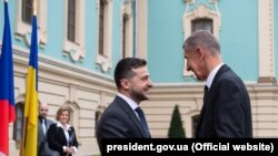 Президент України Володимир Зеленський і прем'єр Чехії Андрей Бабіш на зустрічі в Києві, 19 листопада 2019 року