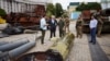 Борис Джонсон и Владимир Зеленский на выставке уничтоженного российского оружия, Киев, июнь 2022 г.