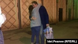 Илья Новиков вышел из спецприемника