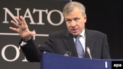 NATO Secretary-General Jaap de Hoop Scheffer