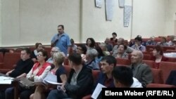 Общественные слушания в Темиртау по тарифам. Темиртау, 5 июля 2016 года.