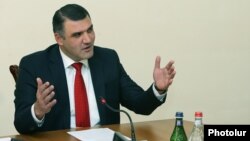Бывший генеральный прокурор Армении Геворк Костанян (архив)