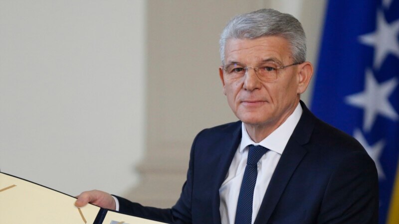 Džaferović: Dodikov posjet Vatikanu nije dogovoren u Predsjedništvu