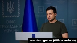 «Вимагаємо притягнути Росію до відповідальності за спотворення поняття геноциду для виправдання агресії», – заявляє президент