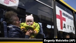 На Сумщині з Білопільської громади сьогодні евакуювались 30 жителів, з них 6 дітей (фото ілюстративне)