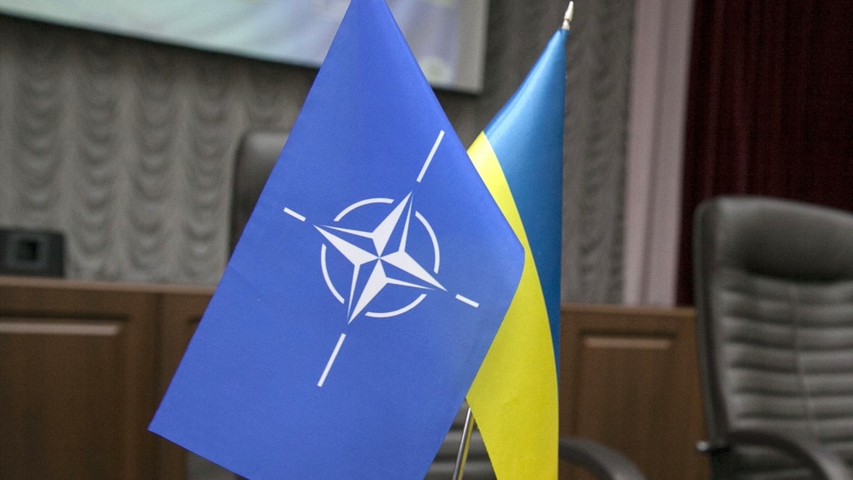 49% українців вважають членство в НАТО найкращим гарантуванням безпеки – опитування