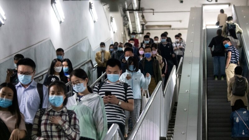 Pekini mbyll disa metro për të parandaluar përhapjen e COVID-19