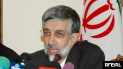 İran rəsmisi bildirir ki, ABŞ-ın təzyiqləri məntiqsiz və qeyri-hüquqidir