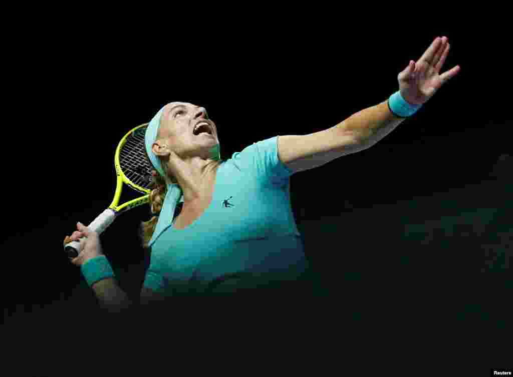 Russian tennis player Svetlana Kuznetsova in action at the WTA finals in Singapore on October 28. (Reuters/Edgar Su)