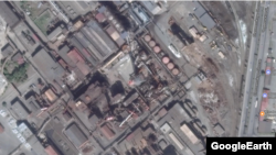 Вид на завод "Электроцинк" во Владикавказе со спутника (Google Earth)
