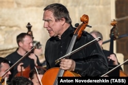 Сергей Ролдугин на концерте в Пальмире