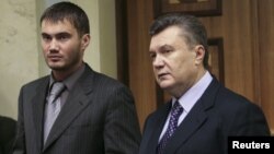 Viktor Yanukovych oğlu Viktorla
