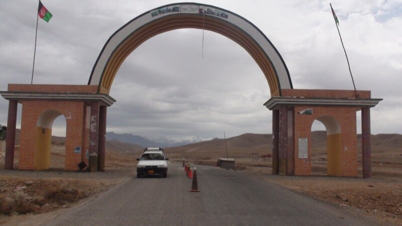 نایاب: طالبانو د ارزګان-کندهار پر لویه لار ۵ ملکیان وژلي