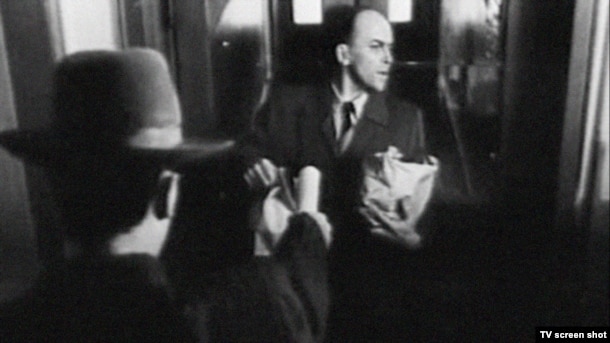Кадр із фільму «Атентат: Осіннє вбивство в Мюнхені»
