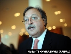 გრიგოლ ვაშაძე