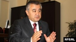 Омурбек Текебаев, 7 июня 2010 года.