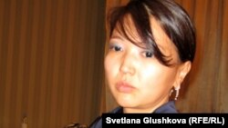 Маржан Амиржанова, организатор второй благотворительной ярмарки выпечки и рукоделия "Тепло души". Астана, 22 сентября 2012 года.