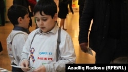 Kampaniyalarda autizmli uşaqların özü də iştirak edir