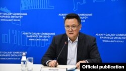 Алматы қалалық қоғамдық денсаулық сақтау басқармасының жетекшісі Тілеухан Әбілдаев. 