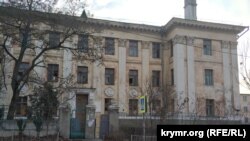 Здание бывшего интерната по ул. Горпищенко, 2 в Севастополе