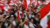 این نخستین بار نیست که معترضان لبنانی «تمام» طبقه حاکم و «همه» احزاب سیاسی شریک در حکومت را «فاسد» خوانده و خواهان کنار رفتن «همه» آن‌ها می‌شود.