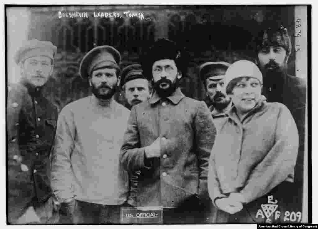 Bolshevik leaders and their female stenographer after being captured in Tomsk. The men were later executed.