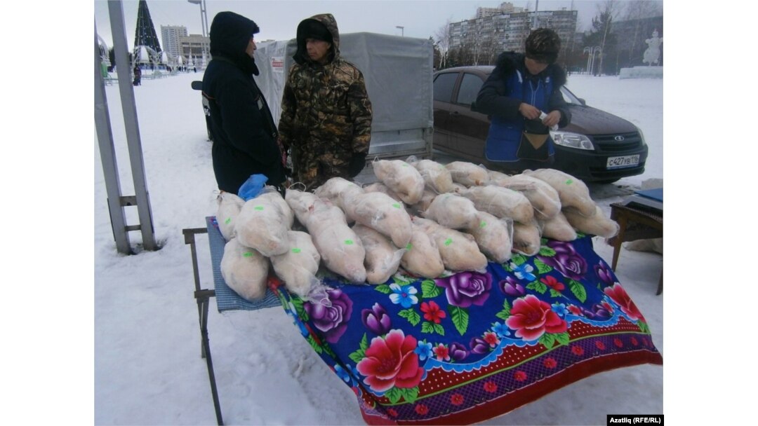 Азатлык мәйданындагы каз ярминкәсе