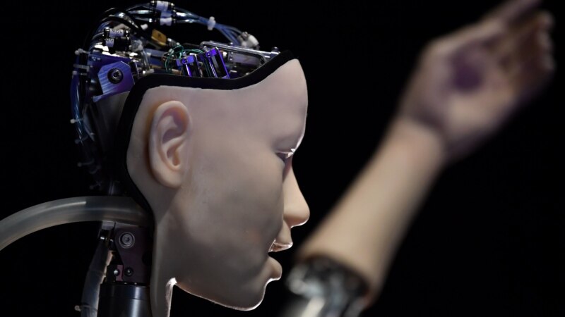 Inteligjenca artificiale “mund të zëvendësojë 300 milionë vende pune